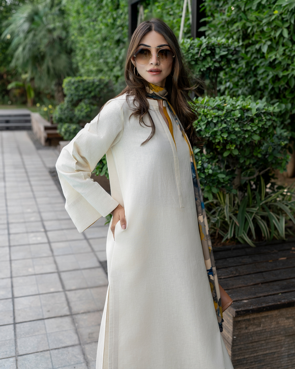 Ivory Two-Tone Set