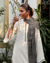 Warm Ivory Embroided Thread Set